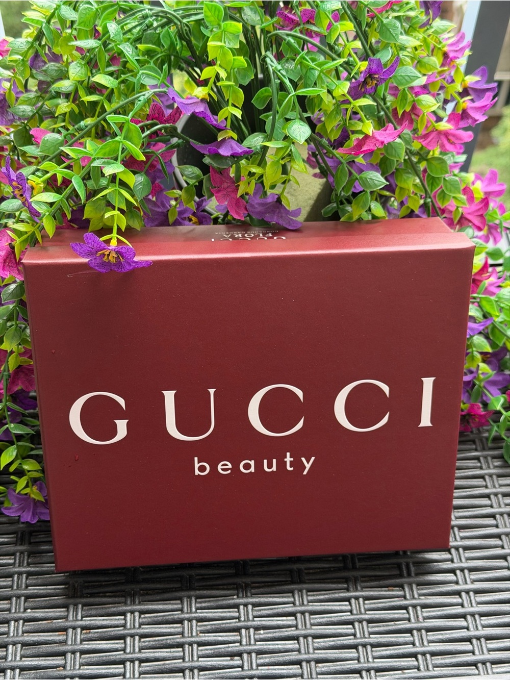EMPTY GUCCI GIFT BOX